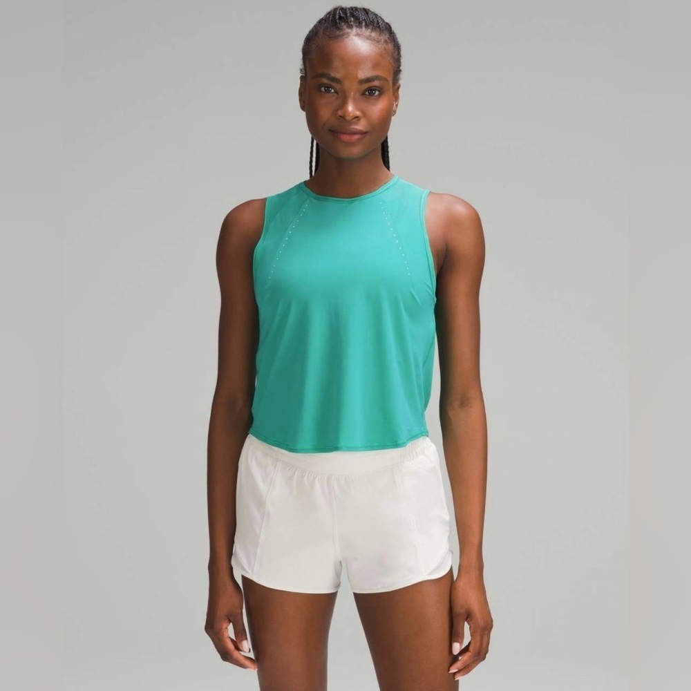 Lululemon Sculpt Cropped Tank Top in Kelly Green